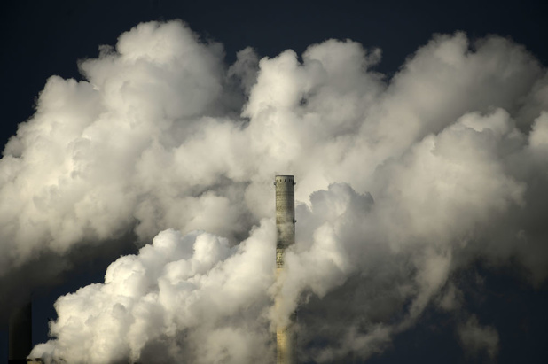 'Voer een CO2-taks in die steenkool van de Europese kaart veegt'