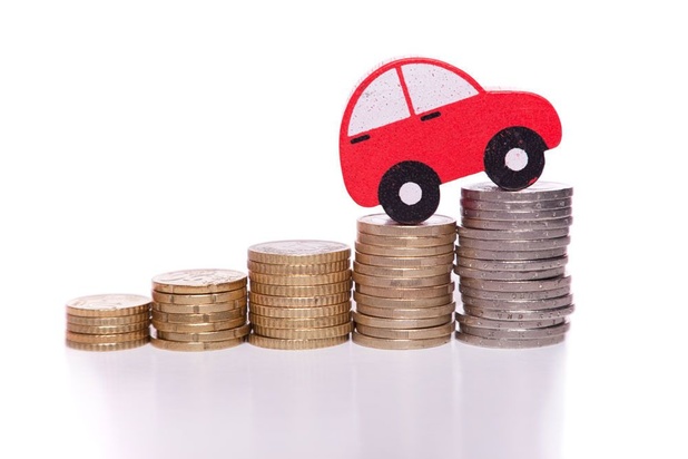 Fraudeurs maken autoverzekering tot 24 euro duurder