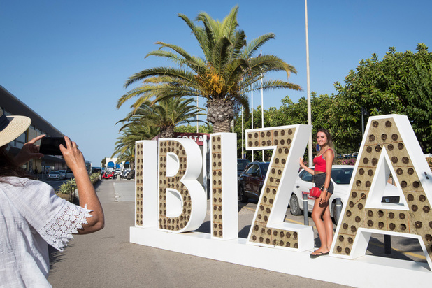 Ibiza fait appel à des espions étrangers pour infiltrer les fêtes clandestines