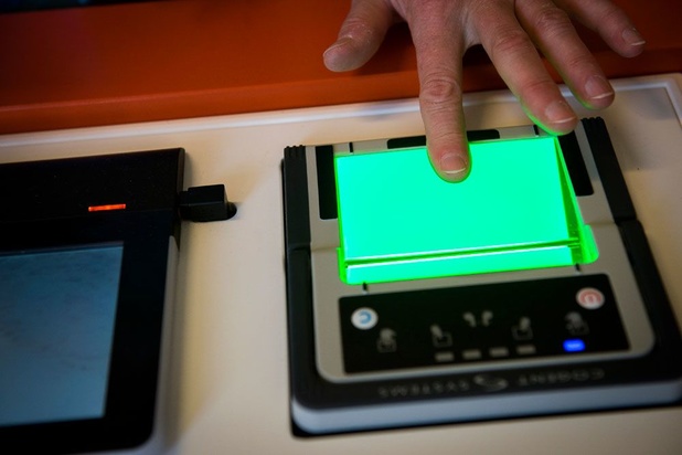 Eind dit jaar eerste tests met vingerafdrukken op elektronische identiteitskaart
