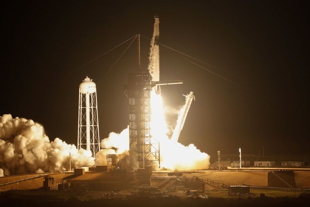 SpaceX Dragon lancé avec succès