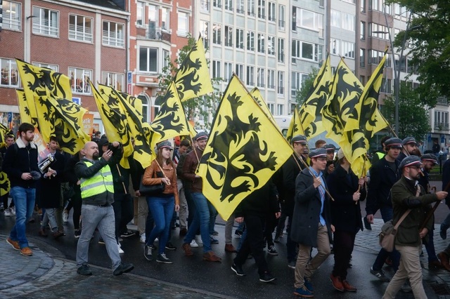 Extreemrechtse Nsv Betoging In Leuven Lokt 150 Manifestanten Linkse Tegenbetoging 400 Belgie Knack