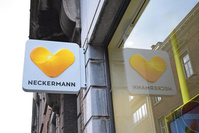 Neckermann demande à être protégé contre ses créanciers