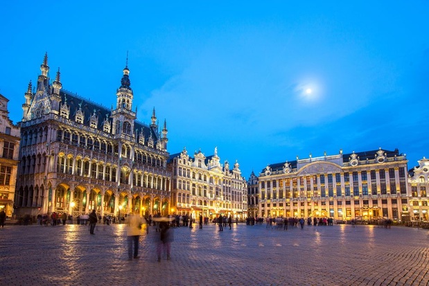 Le Premier ministre des Pays-Bas appelle les Néerlandais à ne pas se rendre en Belgique