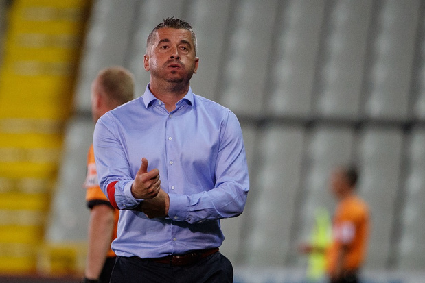 Adnan Custovic nouveau coach d'Ostende, Franck Berrier adjoint