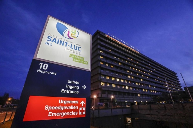Aux Cliniques St-Luc, des bactériophages au secours des antibiotiques