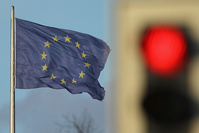 Sanctions russes: l'UE se réserve le droit de prendre des 