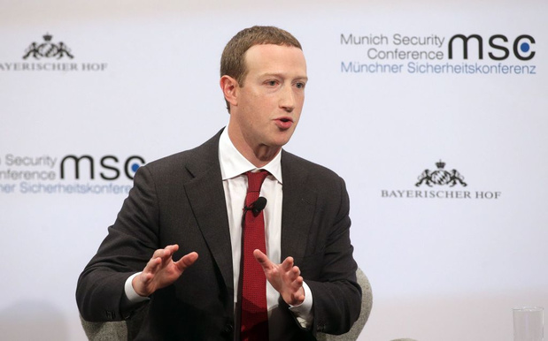 Zuckerberg plaide pour une réglementation des médias sociaux