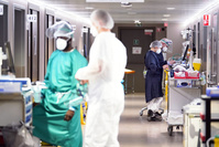 Covid en Belgique: 240 admissions en moyenne par jour à l'hôpital