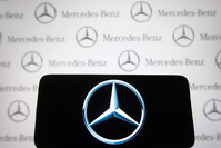 Mercedes-Benz va vendre ses actifs à un investisseur local en Russie