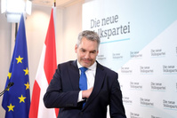 Le ministre de l'Intérieur Karl Nehammer va devenir le nouveau chancelier d'Autriche
