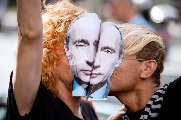 Rusland veroordeelt sociale media voor 'LGBT-propaganda'