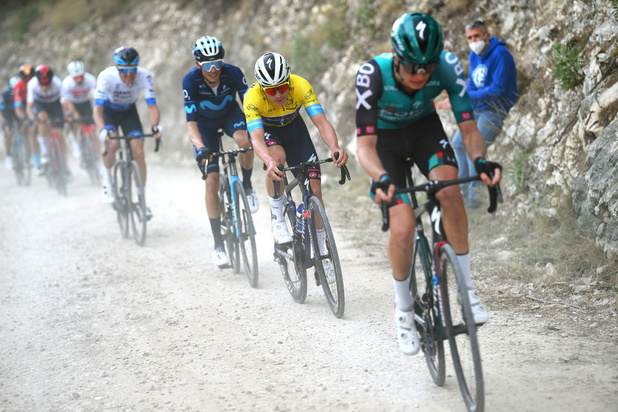 Remco Evenepoel perd son maillot de leader au Tour de Valence, Vlasov s'en empare