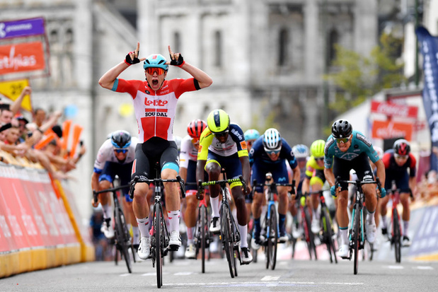 Tour de Wallonie: Arnaud De Lie offre du baume au coeur de Lotto-Soudal en battant Biniam Girmay au sprint