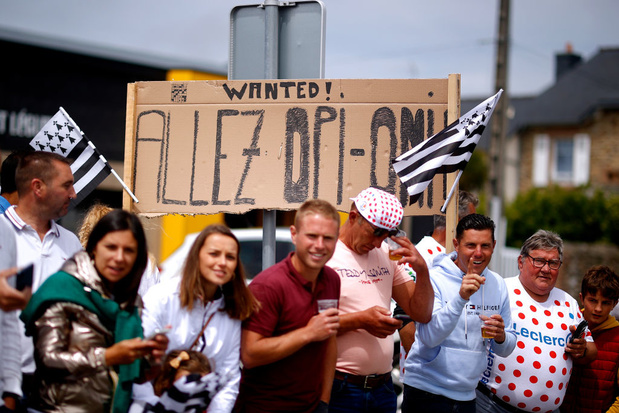 La spectatrice à la pancarte "Allez opi-omi !" écope d'une amende de 1.200 euros