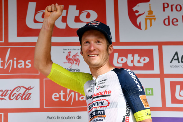 Les larmes de Jan Bakelants après sa victoire d'étape au Tour de Wallonie: "Ca me fait un bien énorme, difficile à expliquer"