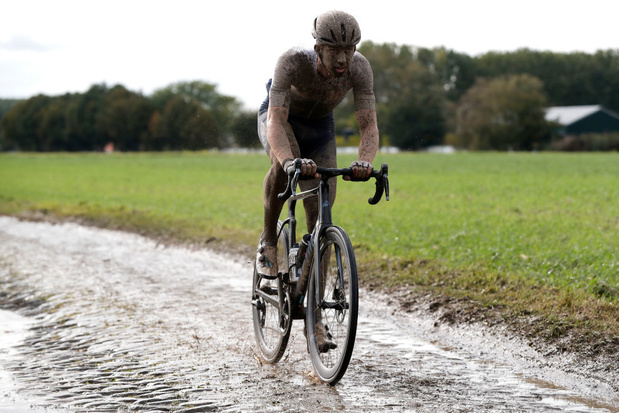 Après avoir manqué le Tour des Flandres, Sep Vanmarcke sera absent sur Paris-Roubaix