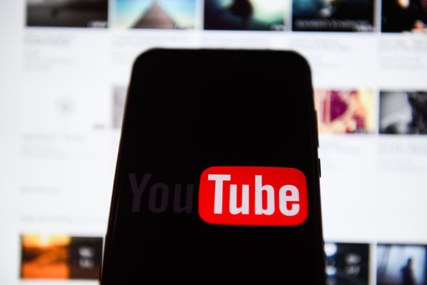 YouTube-kanalen livestreamen nepuitslagen naar duizenden kijkers