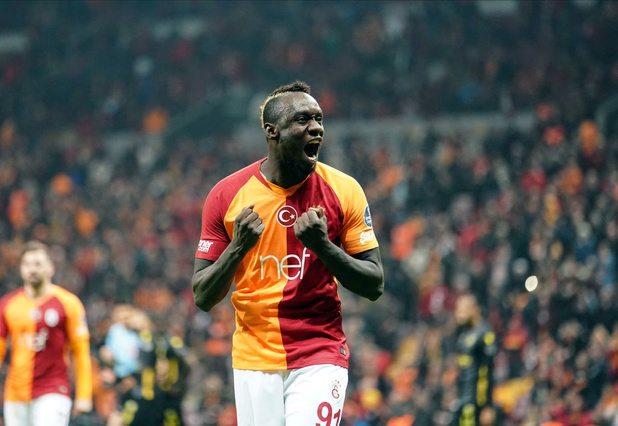 Mbaye Diagne signe au Club Bruges