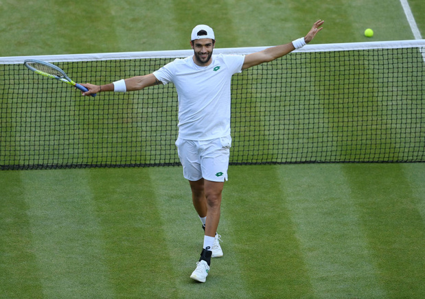 Wimbledon: Berrettini rejoint Hurkacz, Shapovalov et l'inévitable Djokovic dans le dernier carré