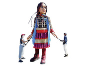 Qui est Amal, la marionnette géante qui défile à Bruxelles ?