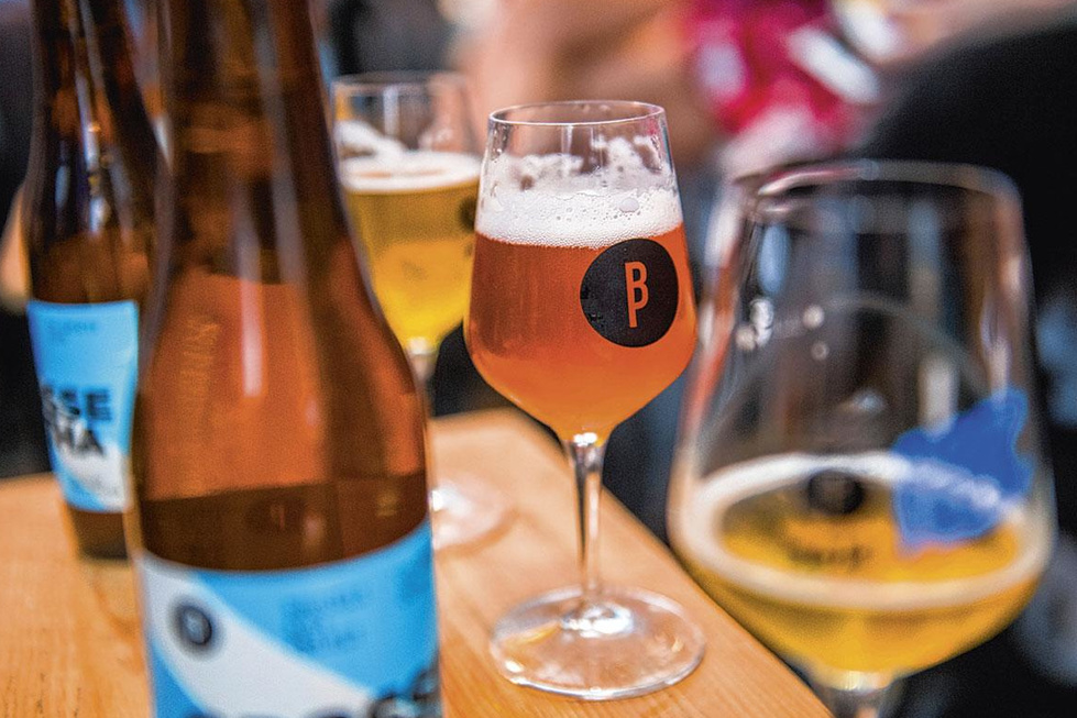Les brasseurs belges exigent une date de réouverture des cafés et bars