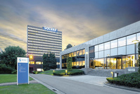 Solvay va supprimer une centaine d'emplois, une procédure Renault enclenchée
