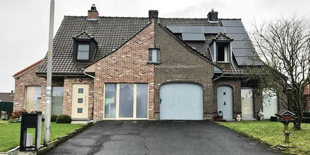 2 Ugly Belgian Houses