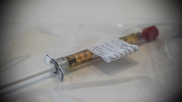 L'essai du vaccin de Johnson &Johnson interrompu en raison d'un participant malade