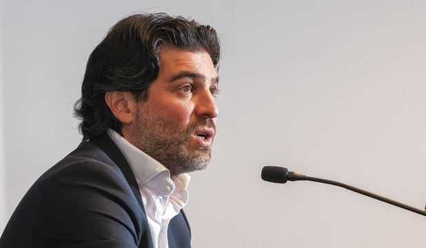 Les dessous du retrait-surprise de Mehdi Bayat à la tête de l'Union belge