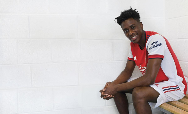 Sambi Lokonga geniet bij Arsenal: 'Arteta ziet mij als een prominente pion'