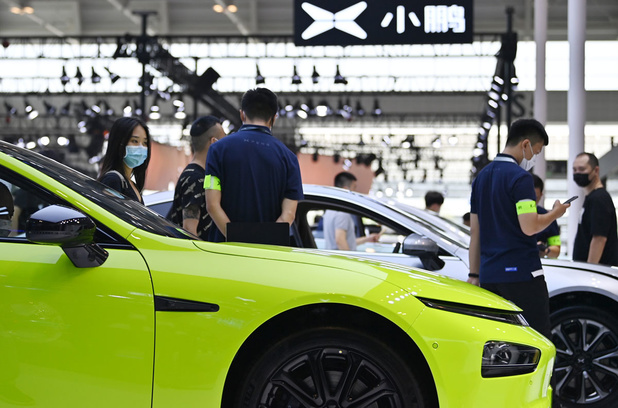 Chinese autoproducenten worstelen met sterk gestegen lithiumprijs