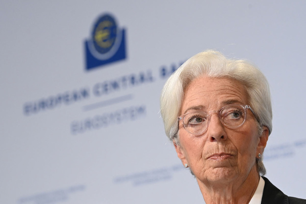 'Sombere vooruitzichten in eurozone': ECB verhoogt rente in eurozone voor het eerst in 11 jaar