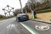 Un consommateur belge sur trois prévoit d'acheter une voiture électrique