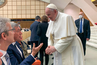 Jan Jambon invite le pape en Flandre