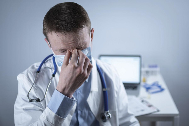 Quand la crise sanitaire accentue le mal-être des médecins