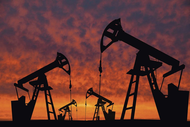 Les inquiétudes concernant le variant omicron font baisser le prix du pétrole