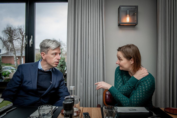 Erika Vlieghe en Geert Noels: 'We moeten het virus allemaal krijgen, waarom zeggen we dat niet?'
