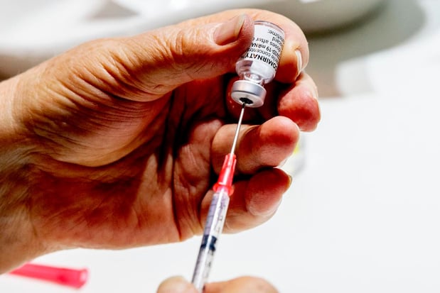 Les 76.000 premiers échantillons du vaccin Johnson & Johnson prévus pour fin avril