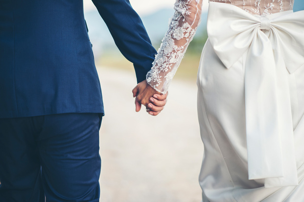 Evenveel nieuwe huwelijken als nieuwe wettelijke samenwoningen
