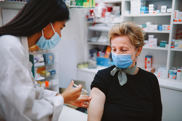 Cinq pharmacies bruxelloises impliquées pour un mois dans la phase-pilote de vaccination