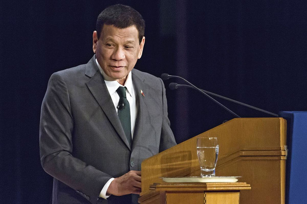 Philippines: le président Duterte renonce à sa candidature aux sénatoriales de 2022