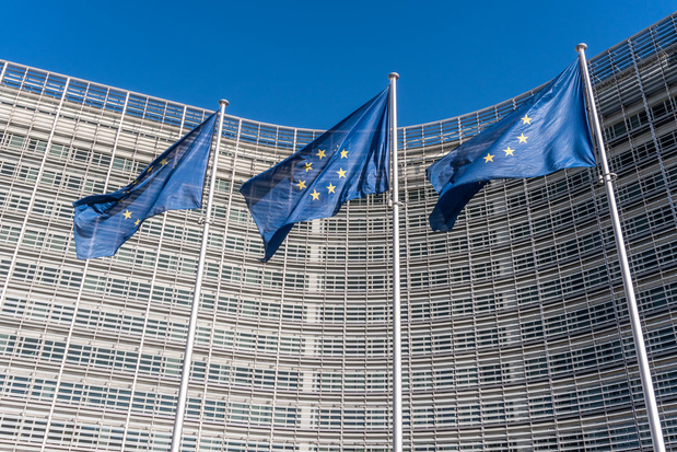 EU daagt lidstaten voor rechter wegens telecomcode