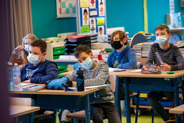 Raad van State: mondmaskerplicht voor 6- tot 9-jarige scholieren heeft geen juridische basis