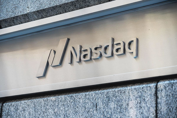 Wall Street accélère ses pertes, le Nasdaq lâche plus de 3%