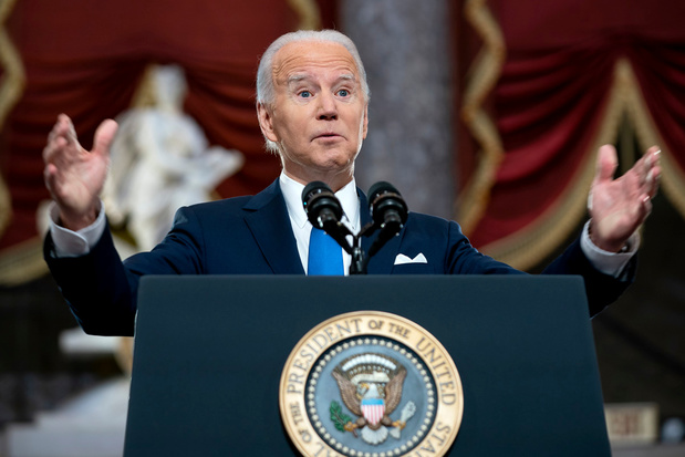 Après un discours flamboyant sur la démocratie, Joe Biden au défi des actes