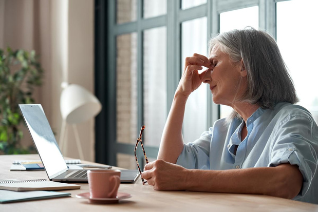 Waarom praten we niet over menopauzeklachten op het werk?