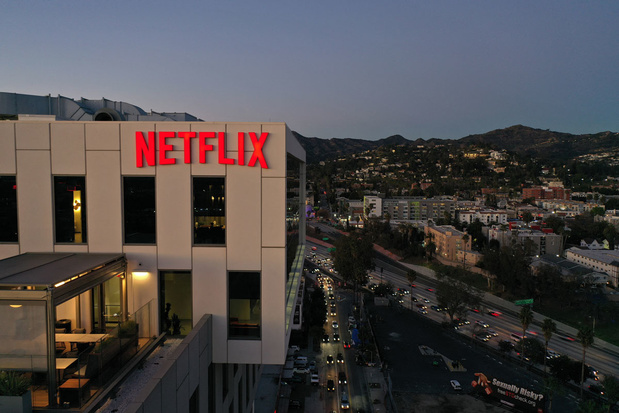 Netflix ziet beurswaarde dalen en wil delen van abonnement duurder maken
