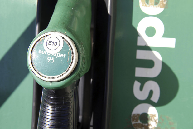 Prijs benzine en diesel zakt onder de 2 euro