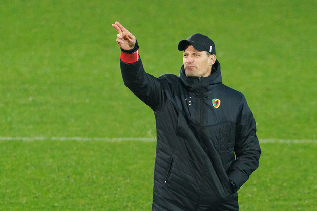 KV Oostende ziet coach Alexander Blessin naar Genoa vertrekken